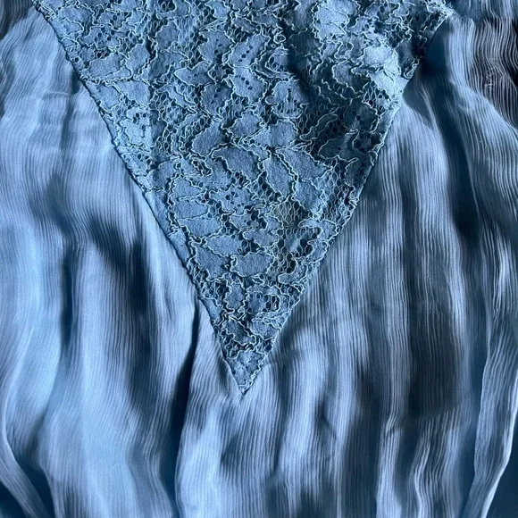 Dress - Picture 8 of 16